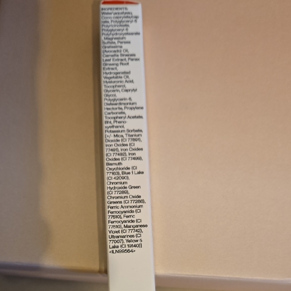 Smashbox Halo 4-in-1 Perfecting Pen - Picture 3 of 5